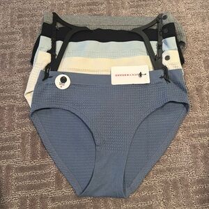 Lucky Brand Hipsters 🍀